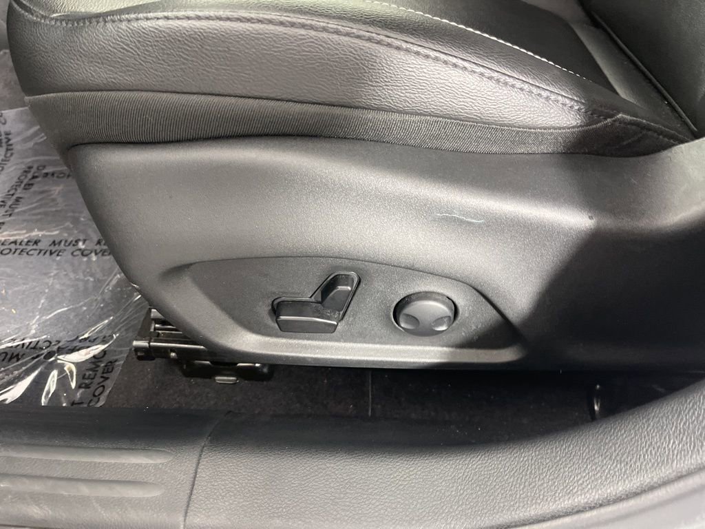 Used 2025 Jeep Compass Limited AWD/4WD image 22