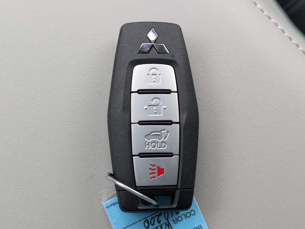 New 2026 Mitsubishi Outlander SE FWD image 33