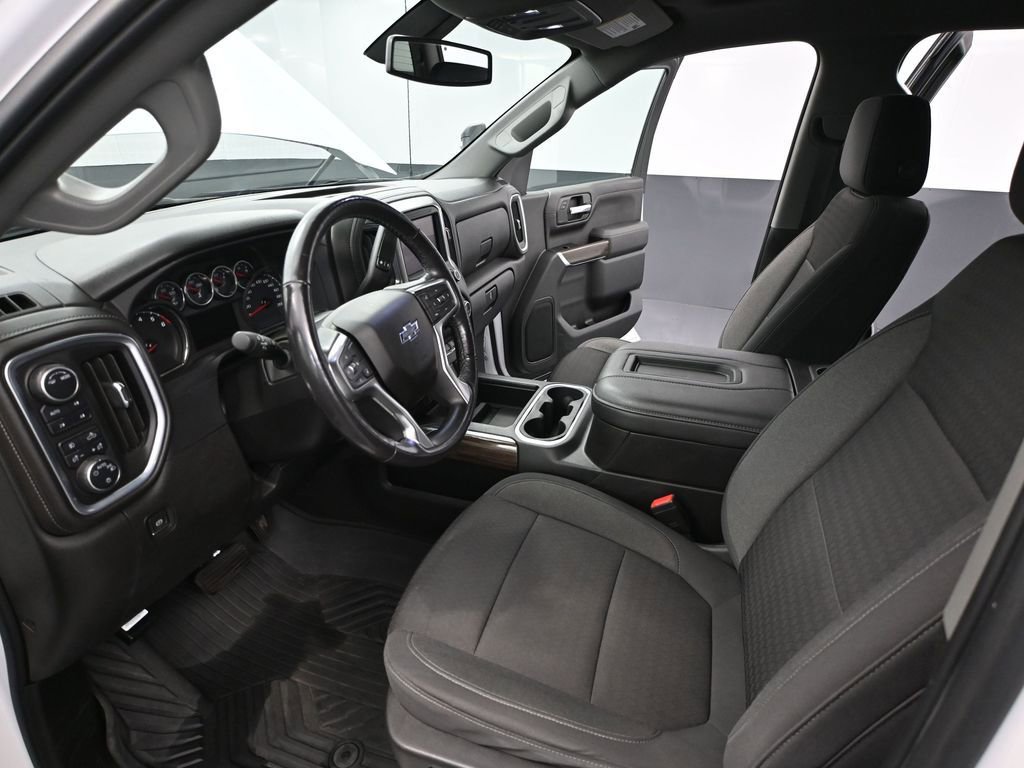 Used 2021 Chevrolet Silverado 1500 LT Trail Boss w/ Bed Protection Package image 28