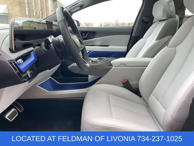 Certified 2025 Cadillac Optiq Luxury 1 w/ LPO, Floor Liner Package image 19