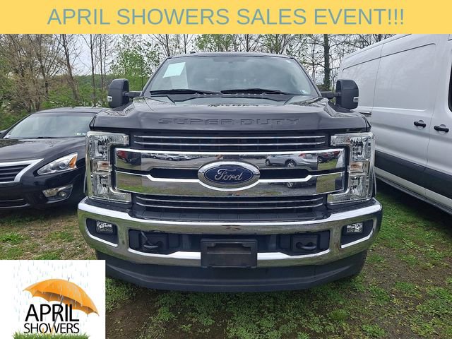 Used 2017 Ford F250 Lariat AWD/4WD image 2