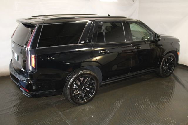 Used 2022 Cadillac Escalade Sport w/ Touring Package AWD/4WD image 5