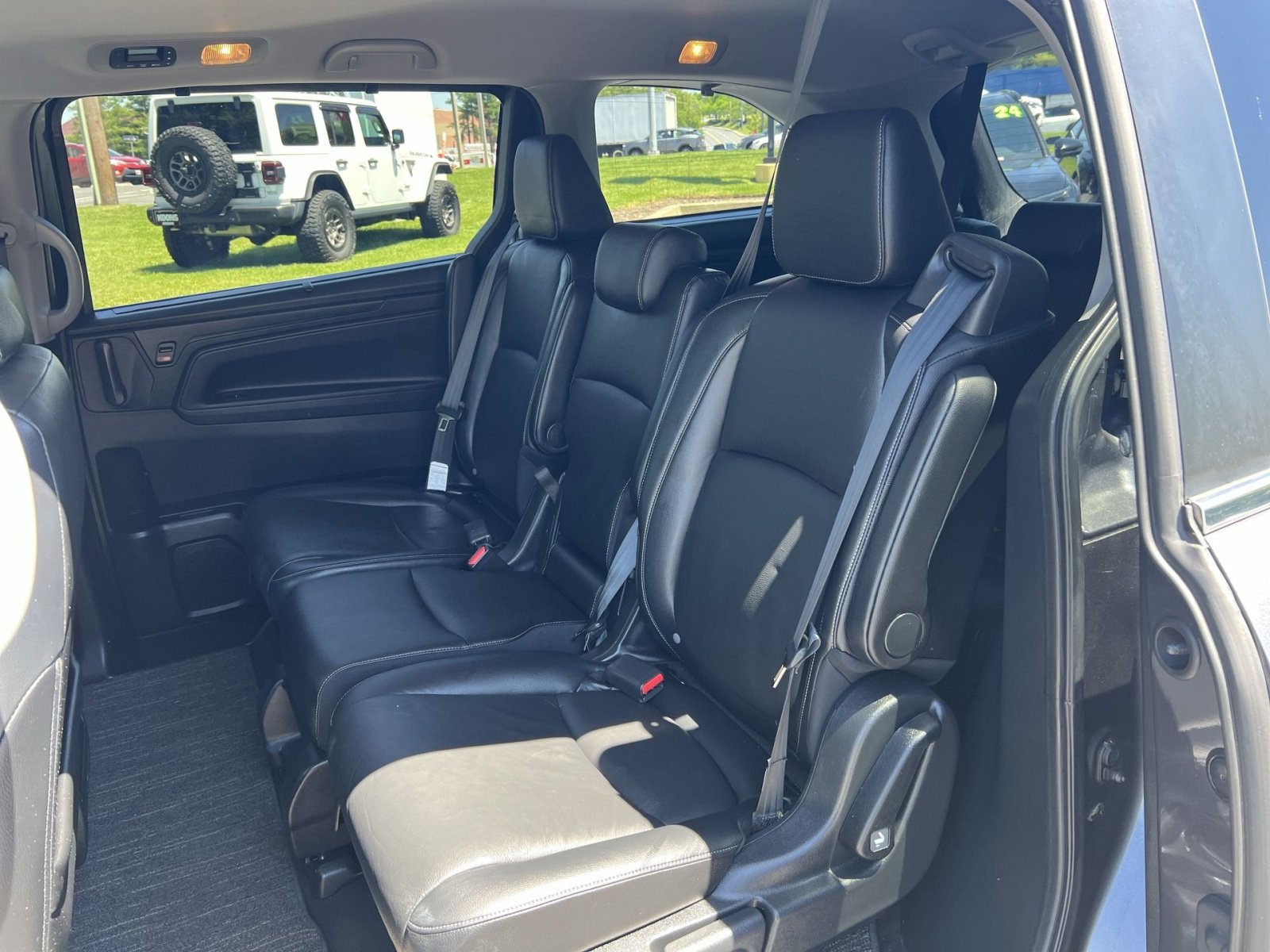 Used 2023 Honda Odyssey EX-L image 24