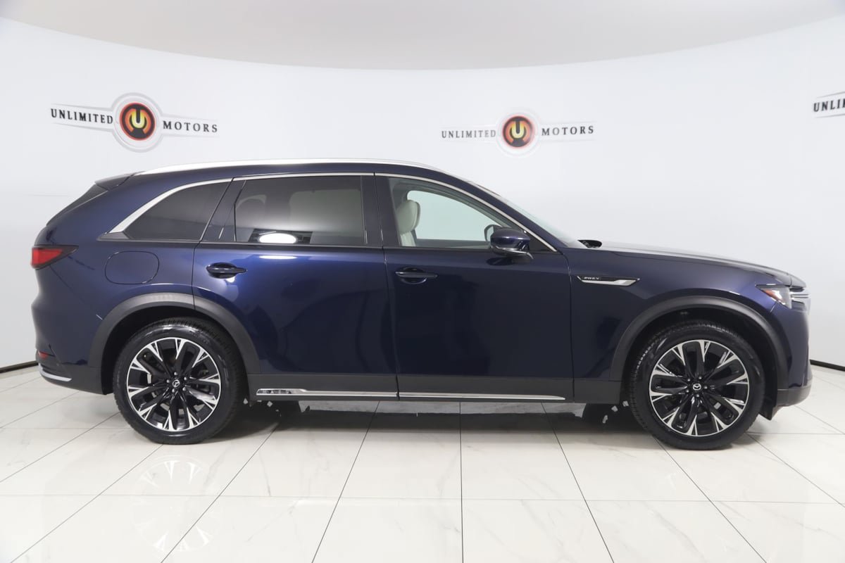 Used 2024 MAZDA CX-90 Plug-In Hybrid w/ Premium Plus AWD/4WD image 2