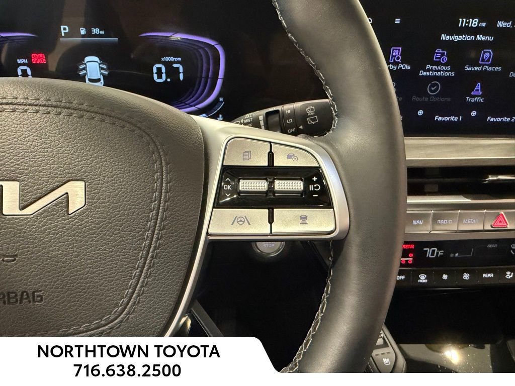 Used 2025 Kia Telluride AWD image 24