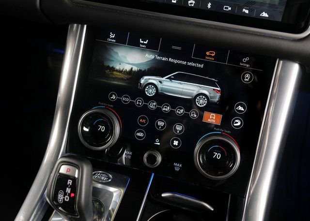 Used 2020 Land Rover Range Rover Sport HSE Dynamic image 14