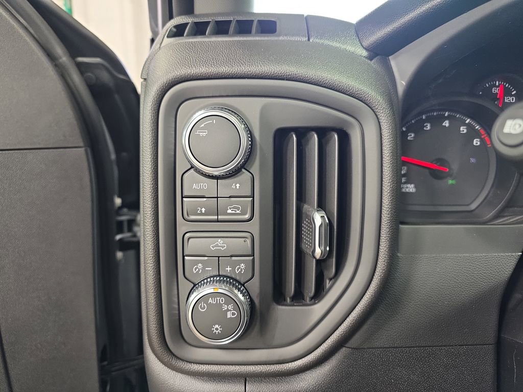 New 2026 GMC Sierra 1500 Pro image 24