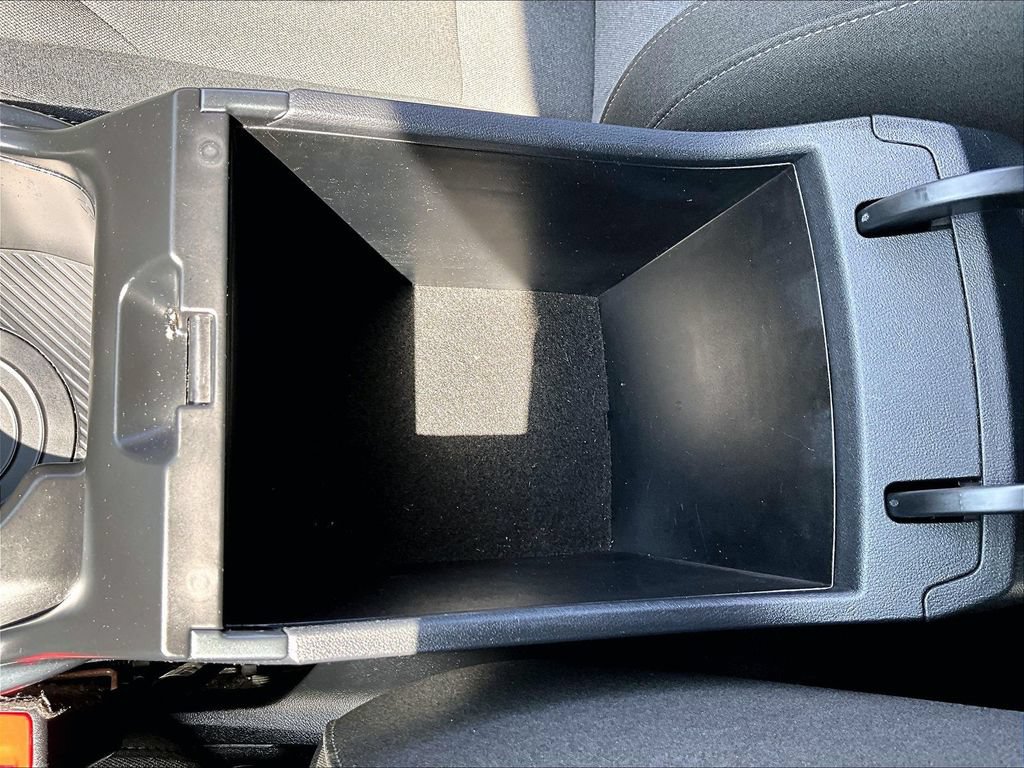 Used 2025 Kia K4 FWD image 28