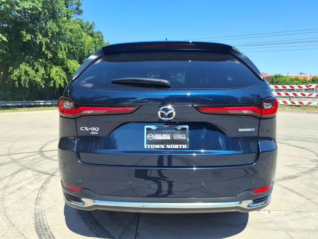 Used 2024 MAZDA CX-90 Plug-In Hybrid w/ Premium Pkg AWD/4WD image 4