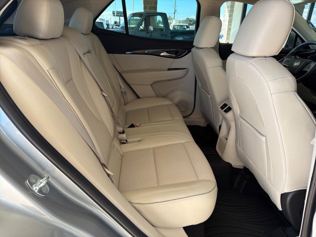 Used 2023 Buick Envision Essence image 27