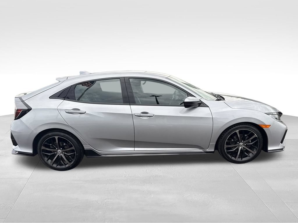 Used 2021 Honda Civic Sport image 2