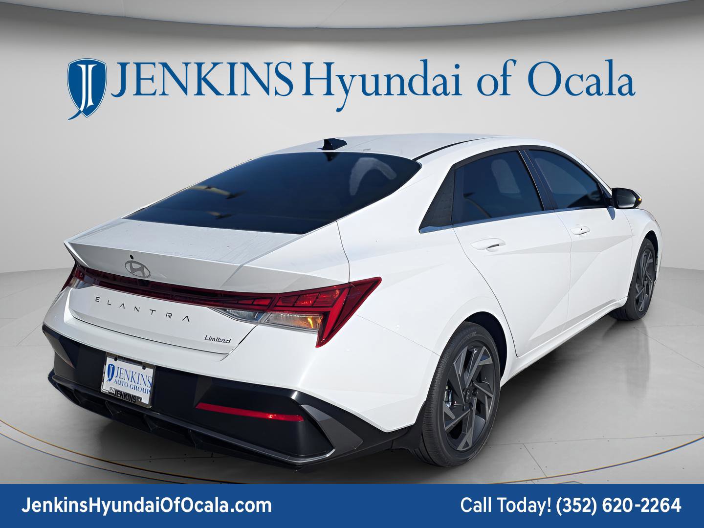 New 2026 Hyundai Elantra Limited image 3