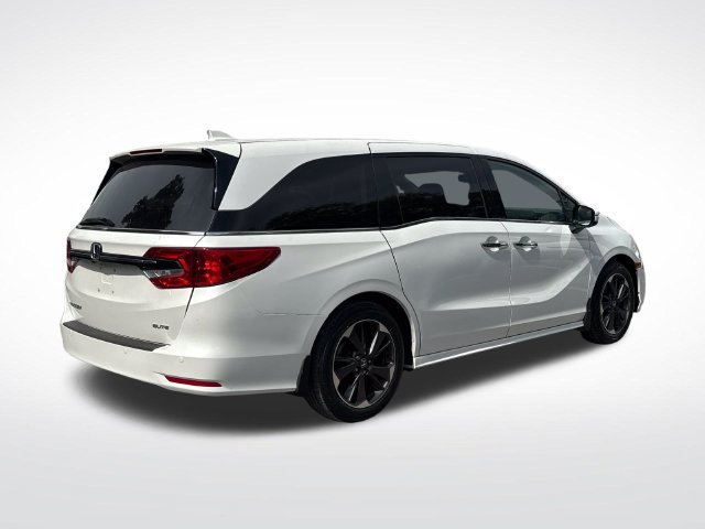 Used 2023 Honda Odyssey Elite image 6