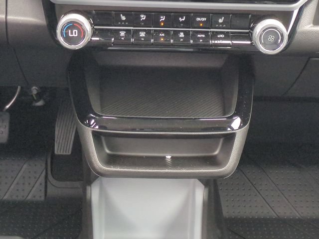 New 2027 Chevrolet Bolt LT w/ Comfort Package FWD image 19