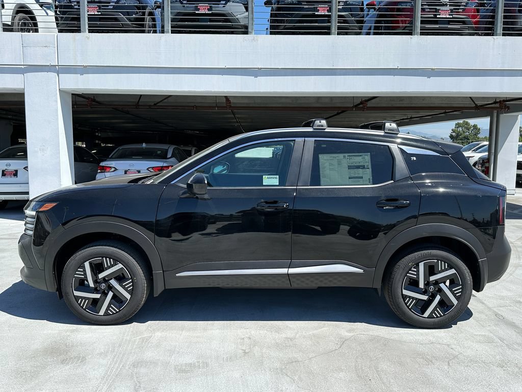 New 2026 Nissan Kicks SV w/ Charging Package FWD image 3