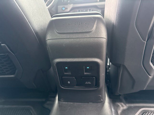 Certified 2023 Ford Bronco Big Bend w/ Sasquatch Package AWD/4WD image 36