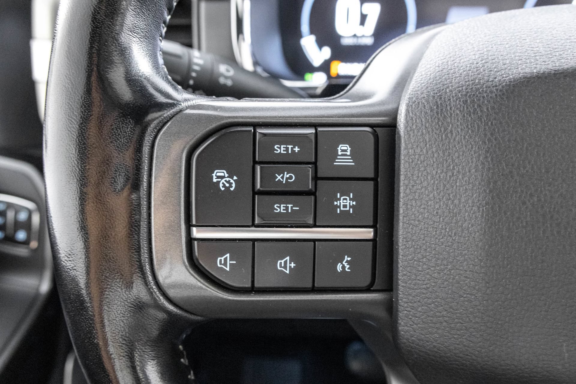 Used 2021 Ford F150 Lariat w/ Equipment Group 502A High AWD/4WD image 29