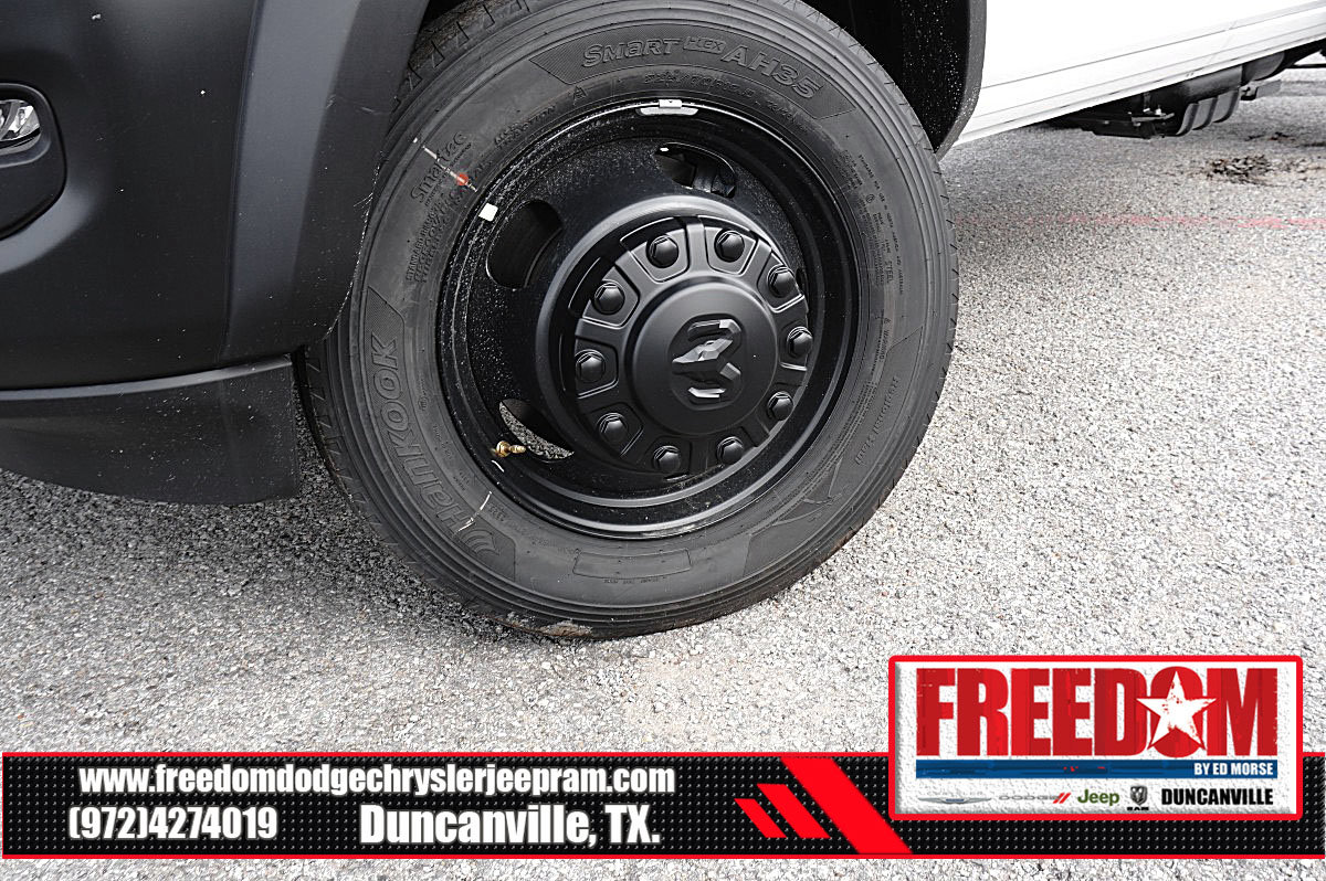 New 2026 RAM 4500 Tradesman w/ Cold Weather Group AWD/4WD image 9