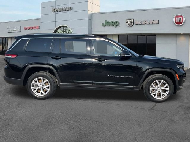 Used 2022 Jeep Grand Cherokee L Limited AWD/4WD image 8