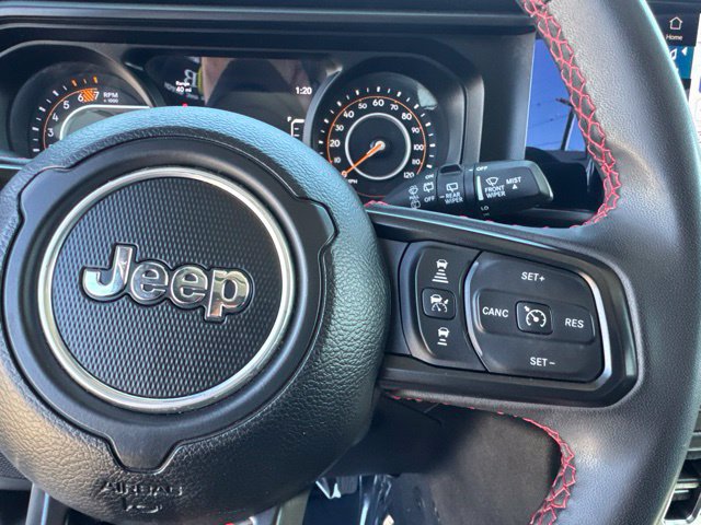Used 2024 Jeep Wrangler Unlimited Rubicon AWD/4WD image 18