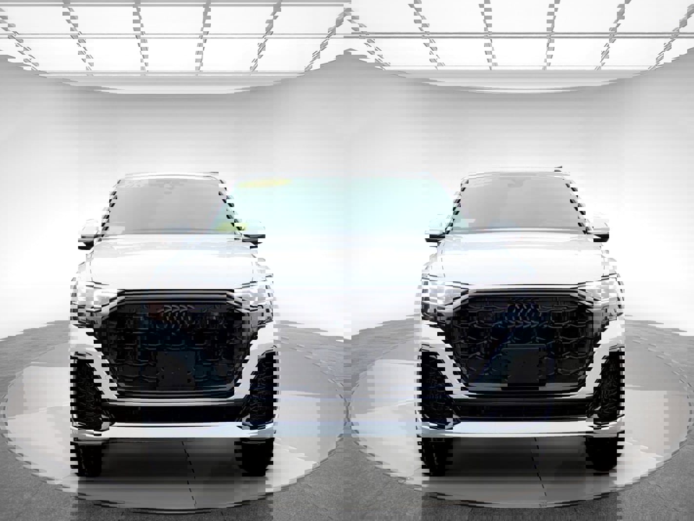 Used 2025 Audi Q8 Prestige w/ Prestige Package image 2