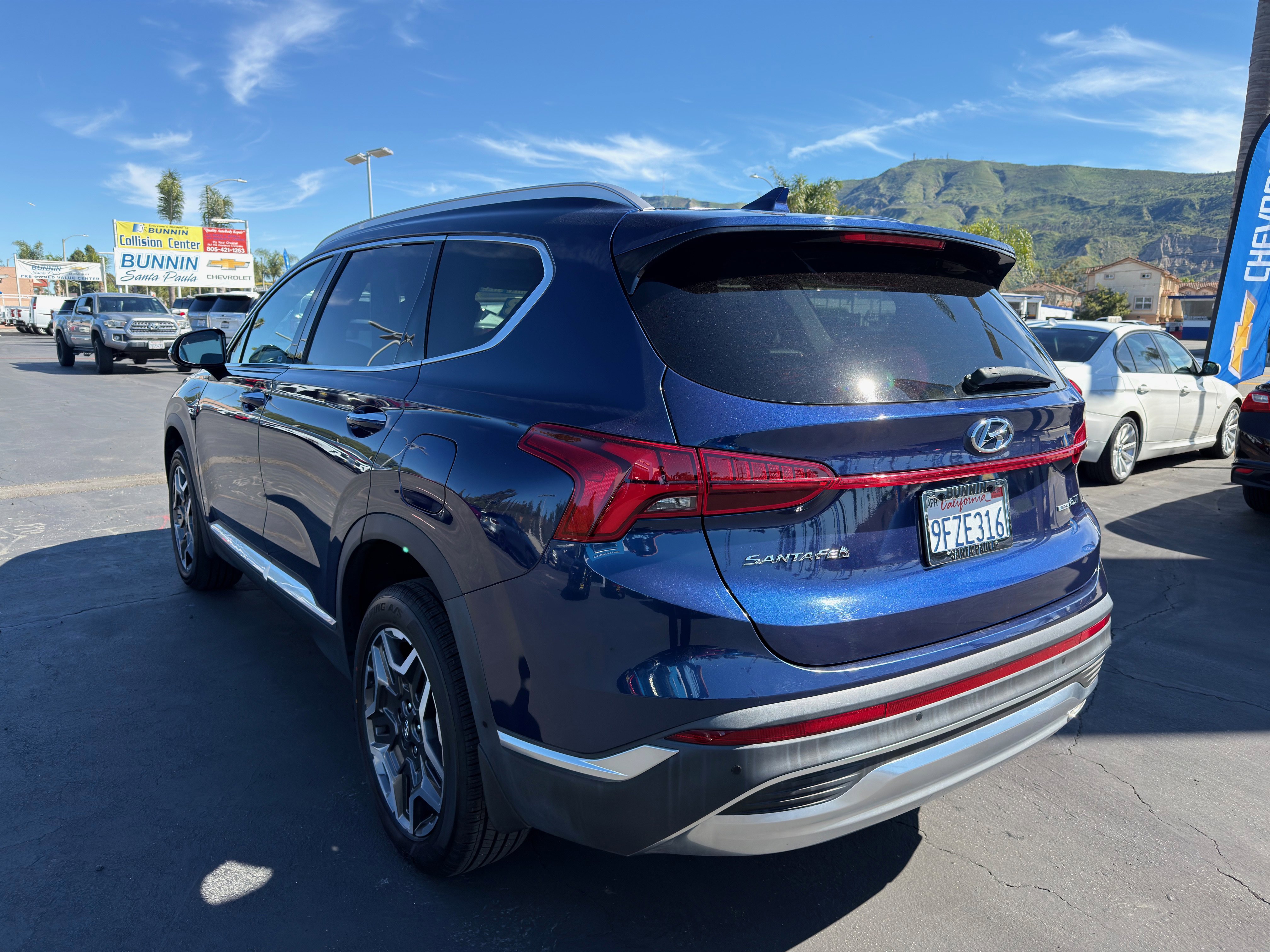 Used 2023 Hyundai Santa Fe Limited image 6