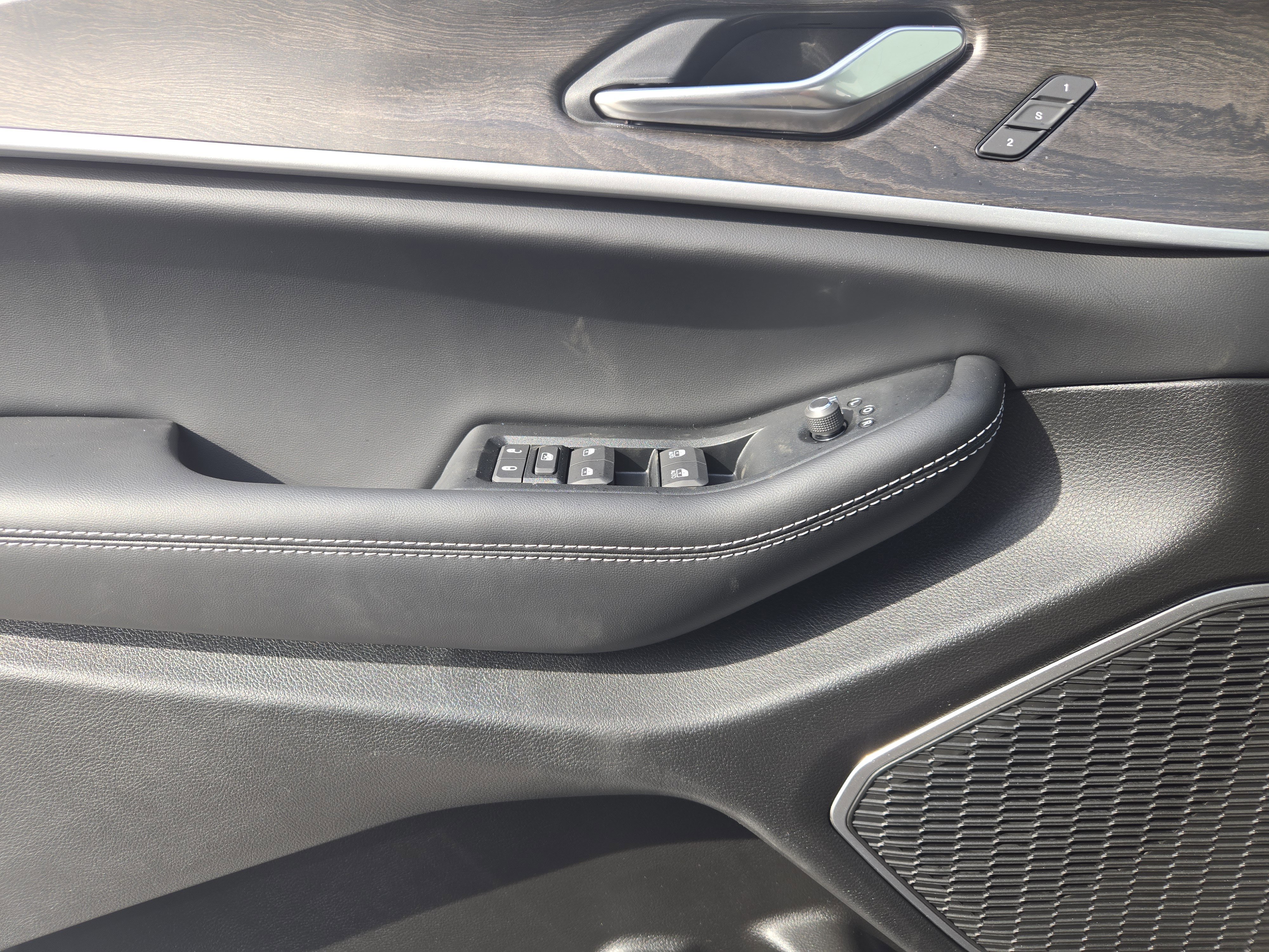 New 2026 Jeep Grand Cherokee Limited image 18