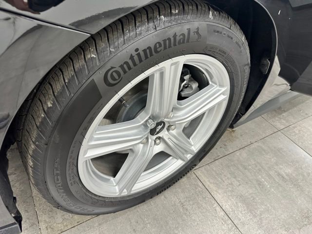 Used 2026 Ford Mustang Premium image 31