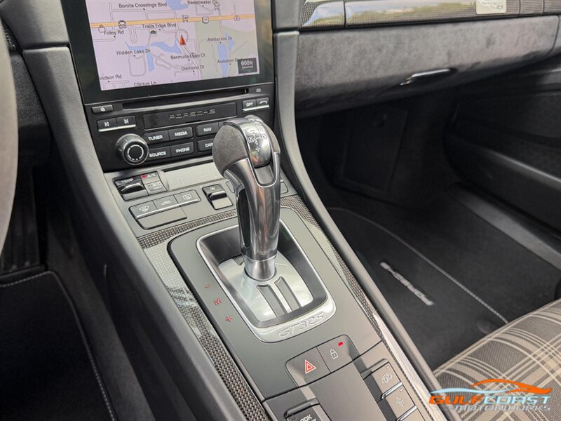 Used 2019 Porsche 911 GT3 RS w/ Weissach Package RWD image 19