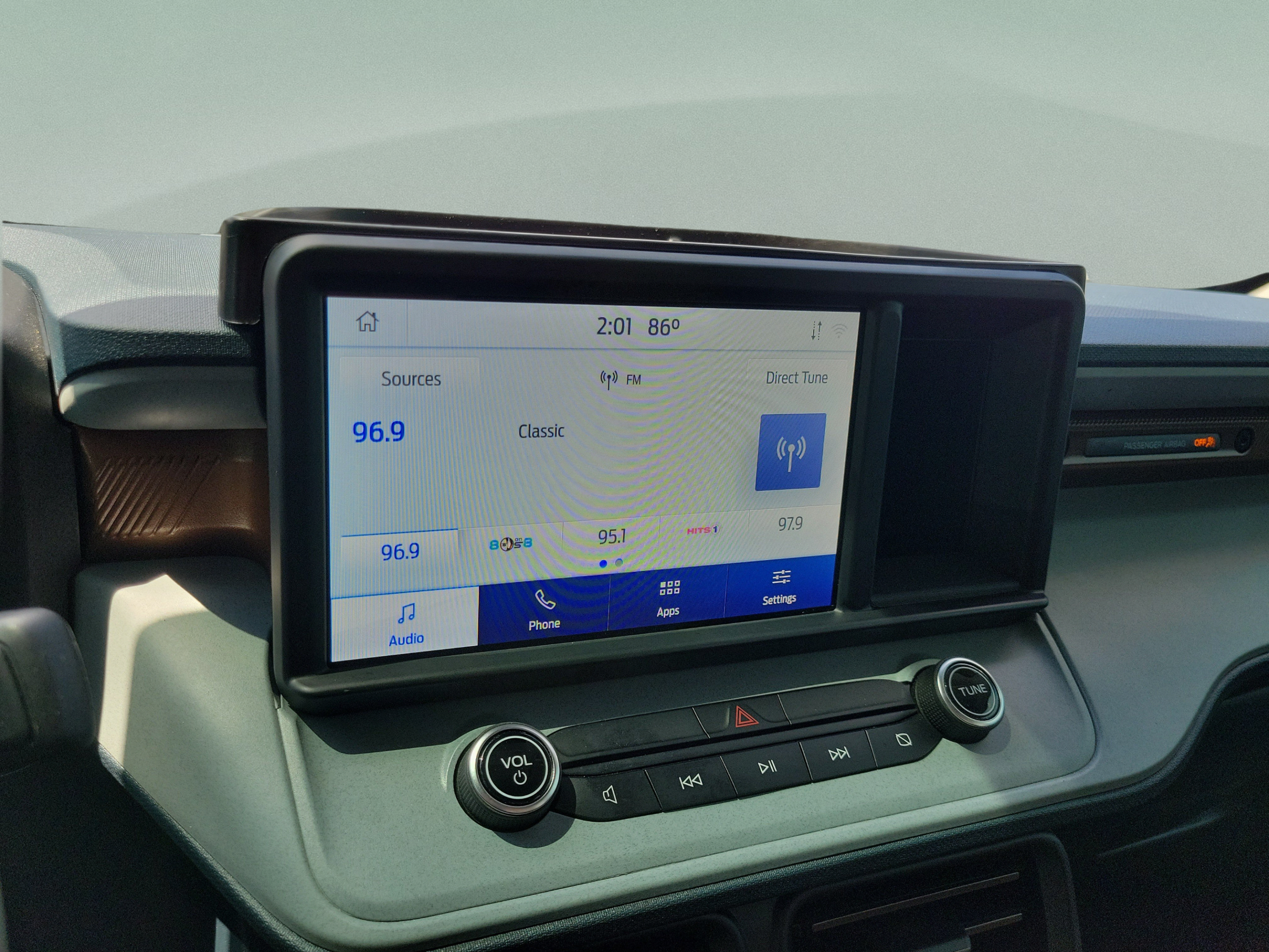 Used 2022 Ford Maverick Lariat w/ Lariat Luxury Package FWD image 27