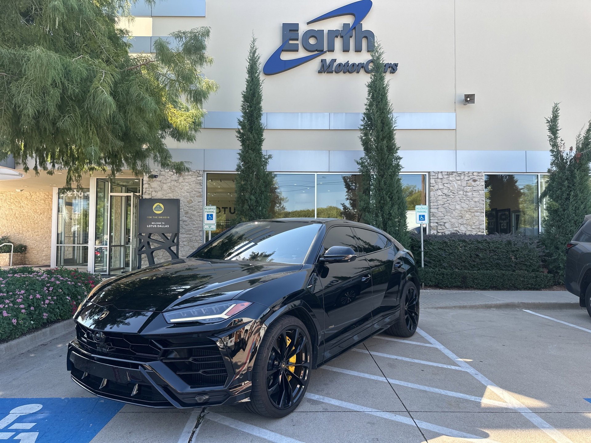 Used 2022 Lamborghini Urus
