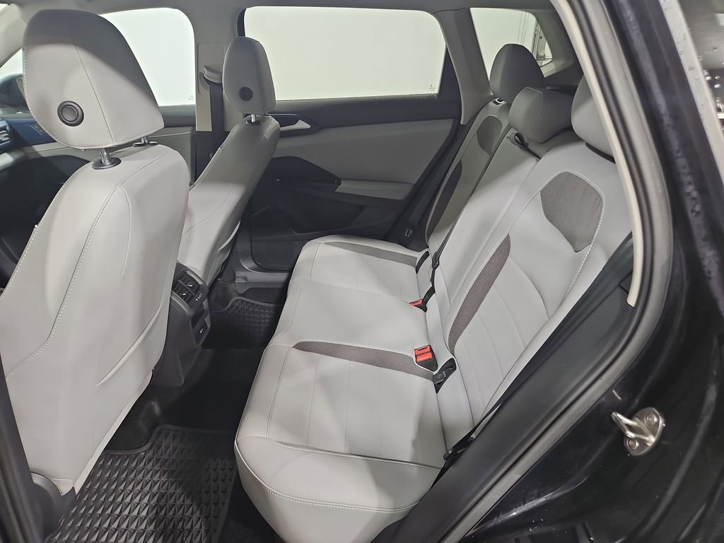 Certified 2024 Volkswagen Taos SE image 27