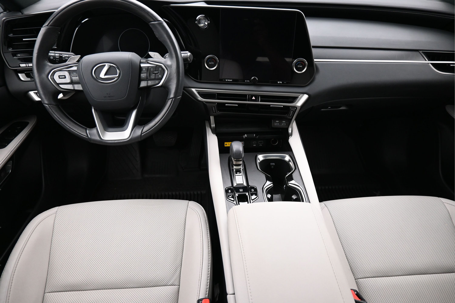 Used 2024 Lexus RX 350 Premium w/ Accessory Package AWD/4WD image 13