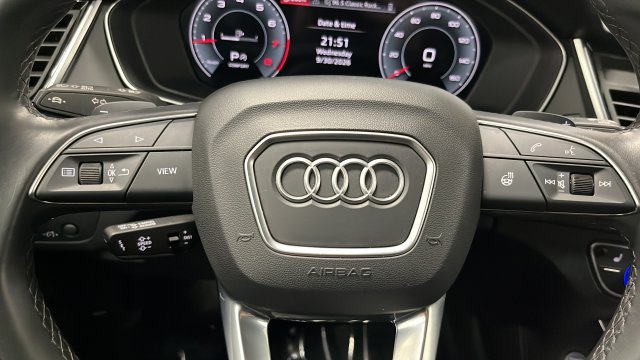 Used 2024 Audi Q5 2.0T Premium Plus AWD/4WD image 16