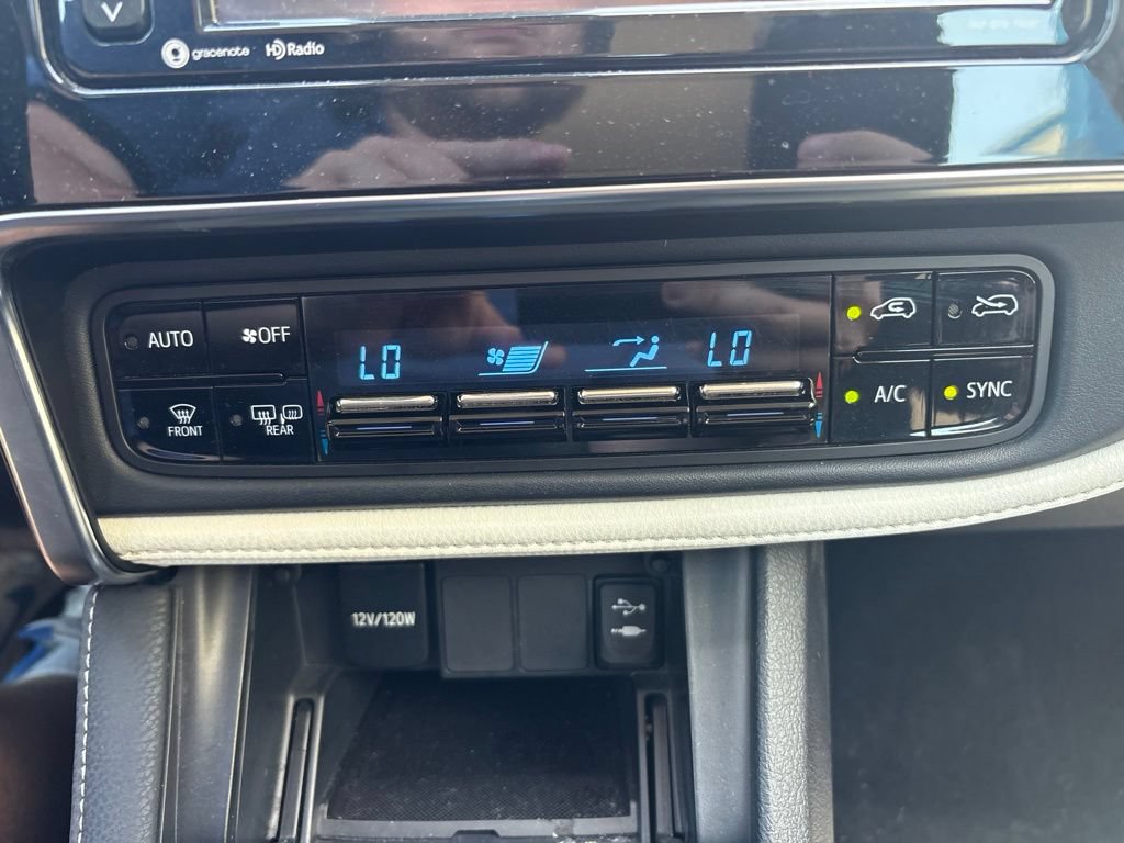 Used 2017 Toyota Corolla iM w/ Carpet Mat Package FWD image 21