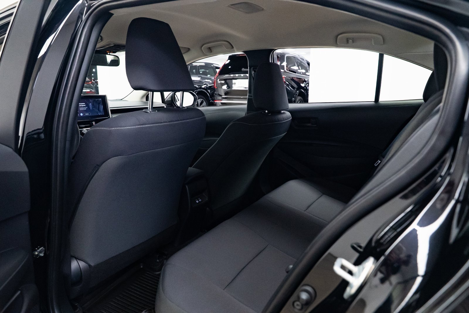 Used 2025 Toyota Corolla LE image 22