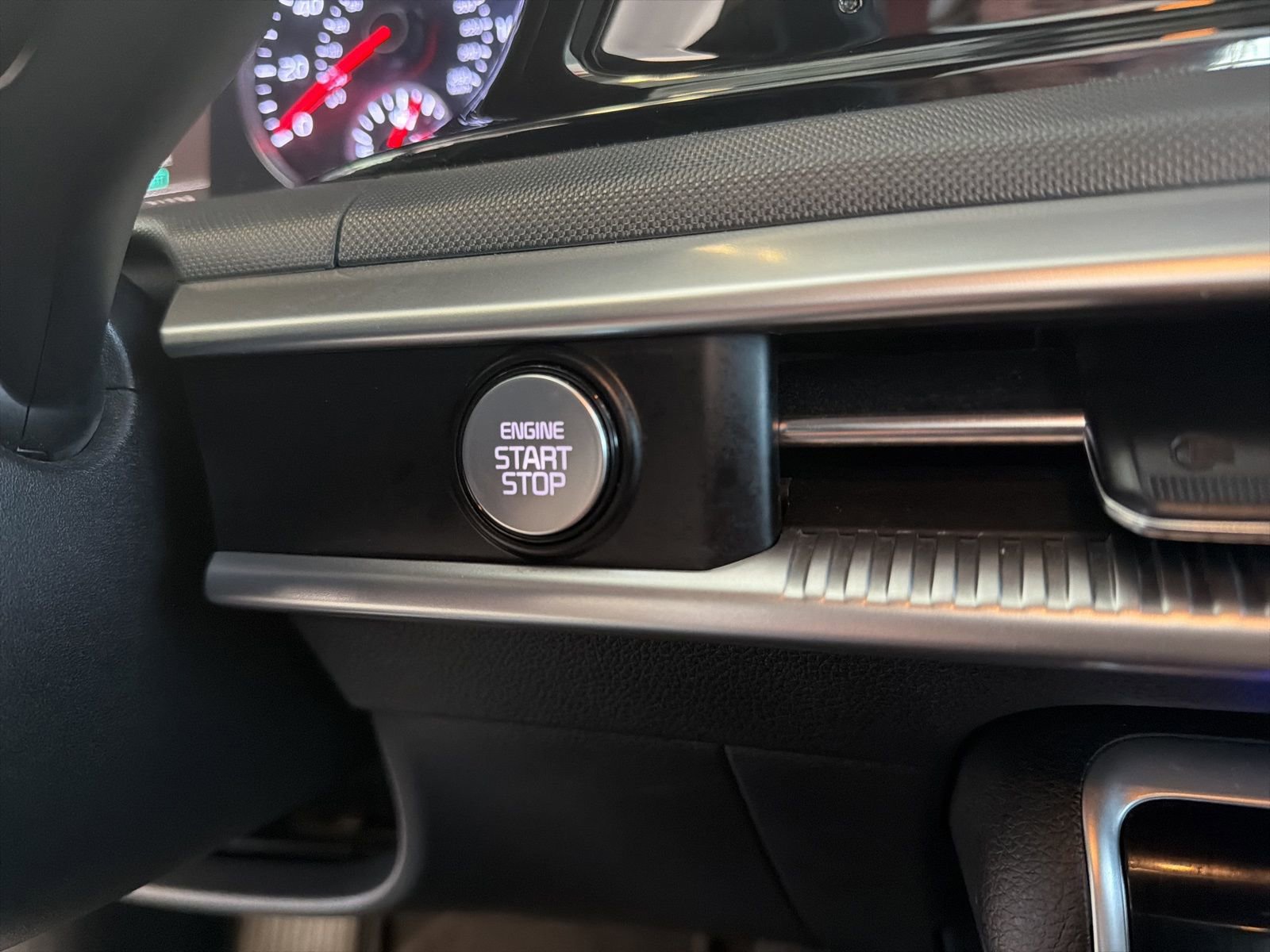 Used 2024 Kia K5 GT-Line w/ GT-Line Premium Package image 24