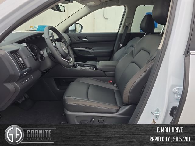 New 2025 Nissan Pathfinder SL AWD/4WD image 9