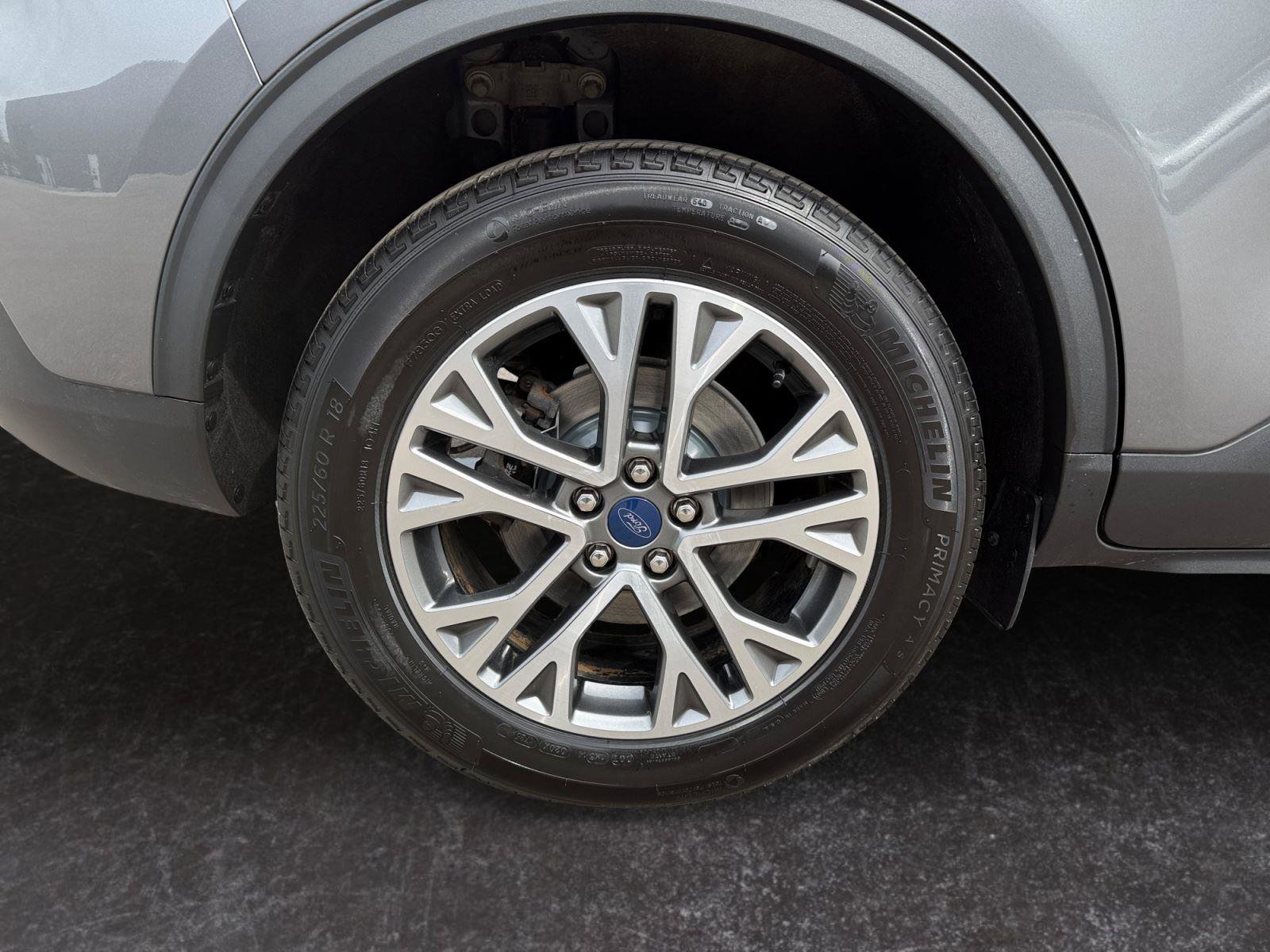 Used 2021 Ford Escape SEL image 28