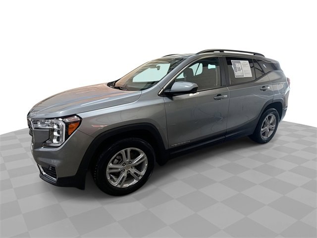 Certified 2023 GMC Terrain SLE w/ Driver Convenience Package image 1