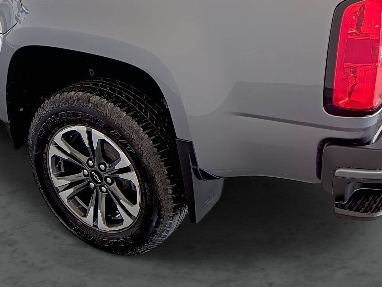 Used 2021 Chevrolet Colorado Z71 image 9