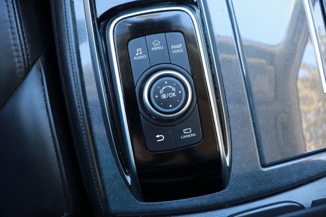 Used 2024 Nissan Armada SV image 19