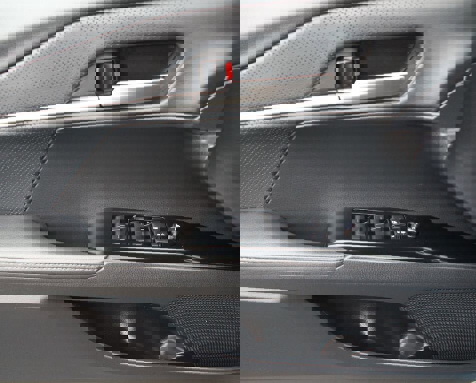 Certified 2025 Toyota Camry XSE image 28