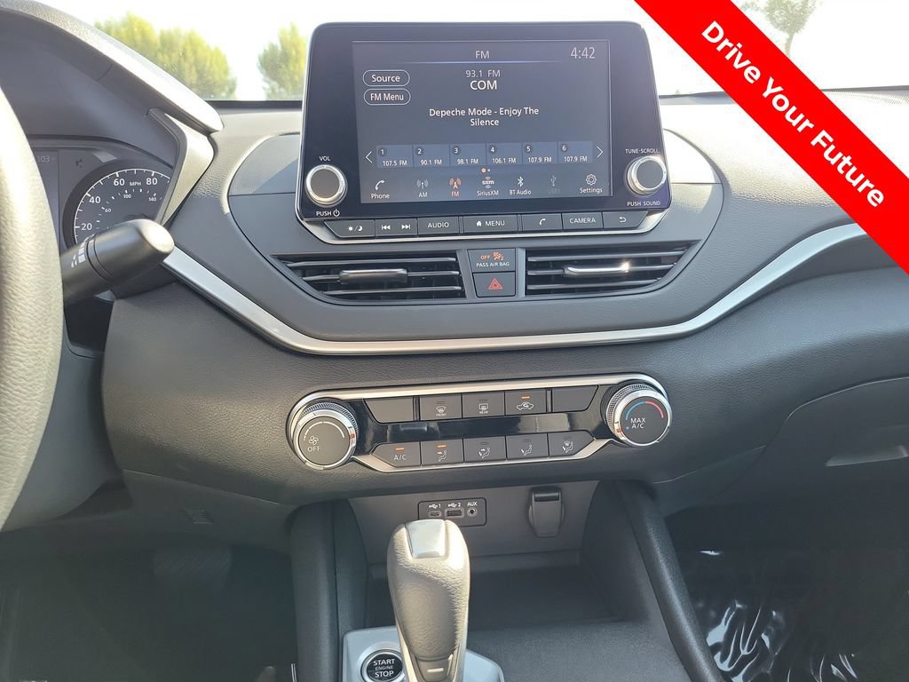 Certified 2025 Nissan Altima 2.5 S FWD image 16