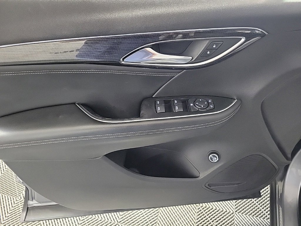 Used 2021 Buick Envision Preferred image 14