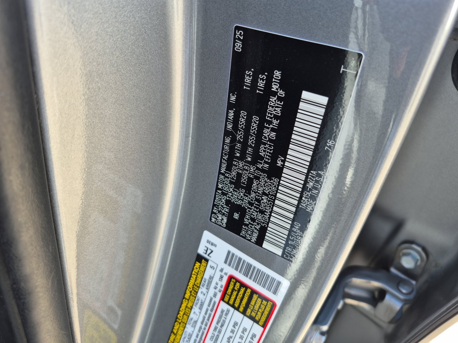 Used 2026 Toyota Grand Highlander AWD image 27