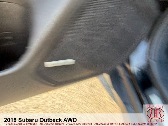 Used 2018 Subaru Outback 2.5i Limited AWD/4WD image 16