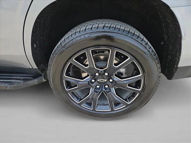 Used 2023 Chevrolet Tahoe RST image 9