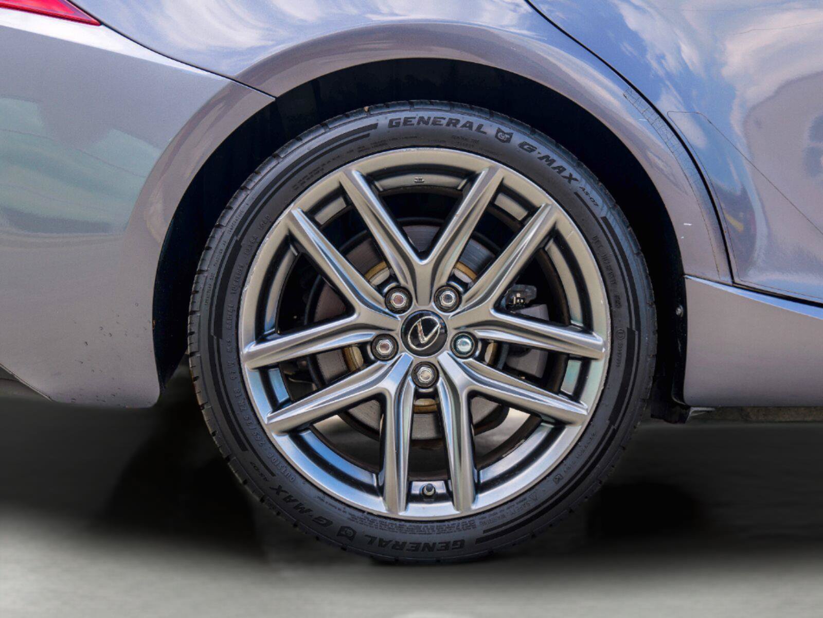 Used 2016 Lexus IS 300 AWD w/ F Sport Package image 15