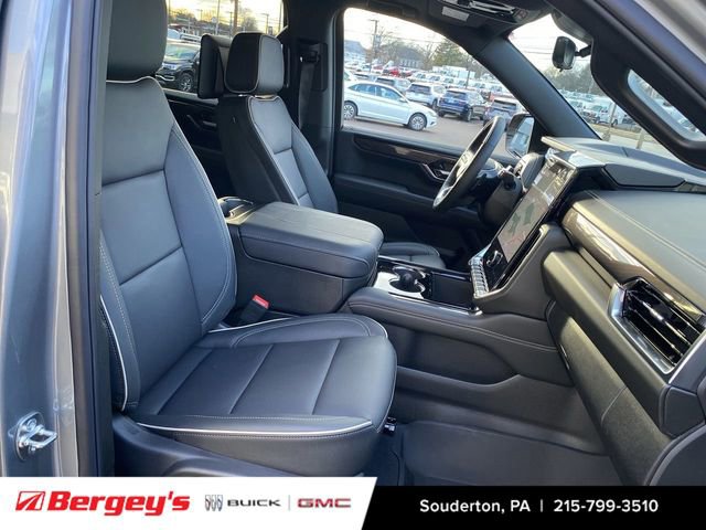 New 2026 GMC Yukon Elevation w/ Elevation Premium Package AWD/4WD image 31